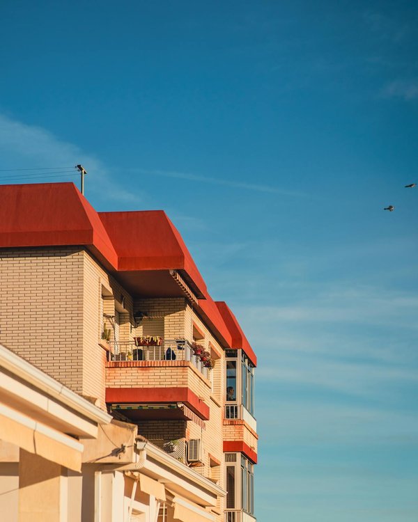 Comment créer un système de permaculture dans un espace restreint comme un balcon en ville ?